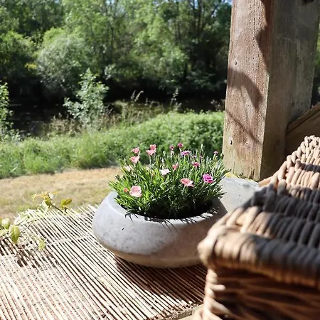 Bed & Breakfast La Petite Boire - D'hotes Pres D'angers 3*