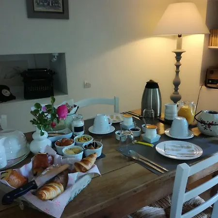 La Petite Boire - D'hotes Pres D'angers 住宿加早餐酒店 3*