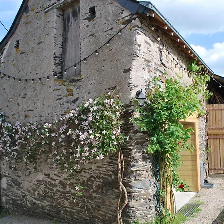 Bed & Breakfast La Petite Boire - D'hotes Pres D'angers 3*
